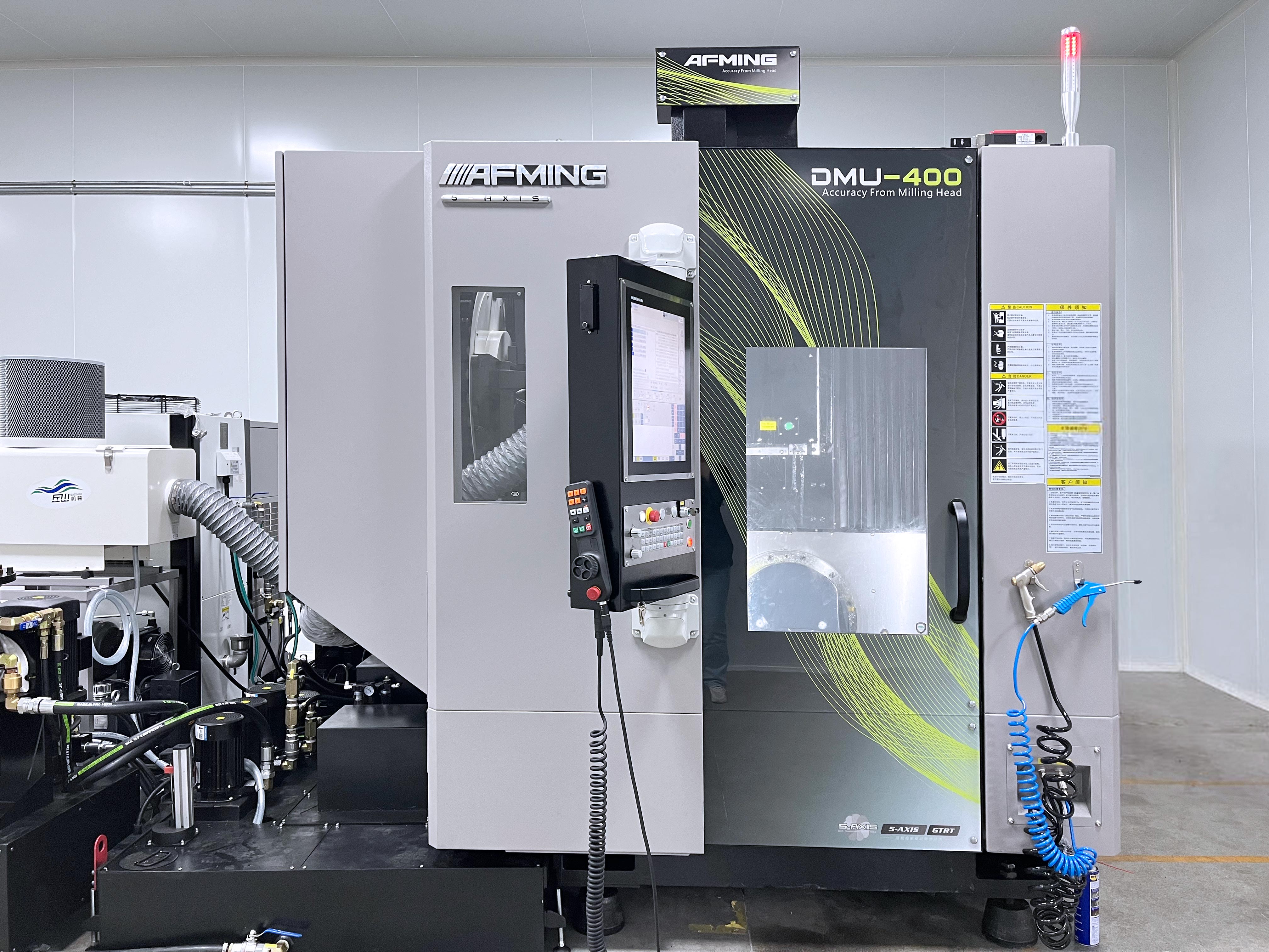 五軸新設備-ys.jpg